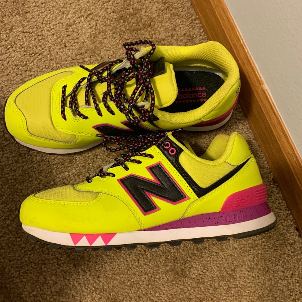 New Balance 574 women’s size 8